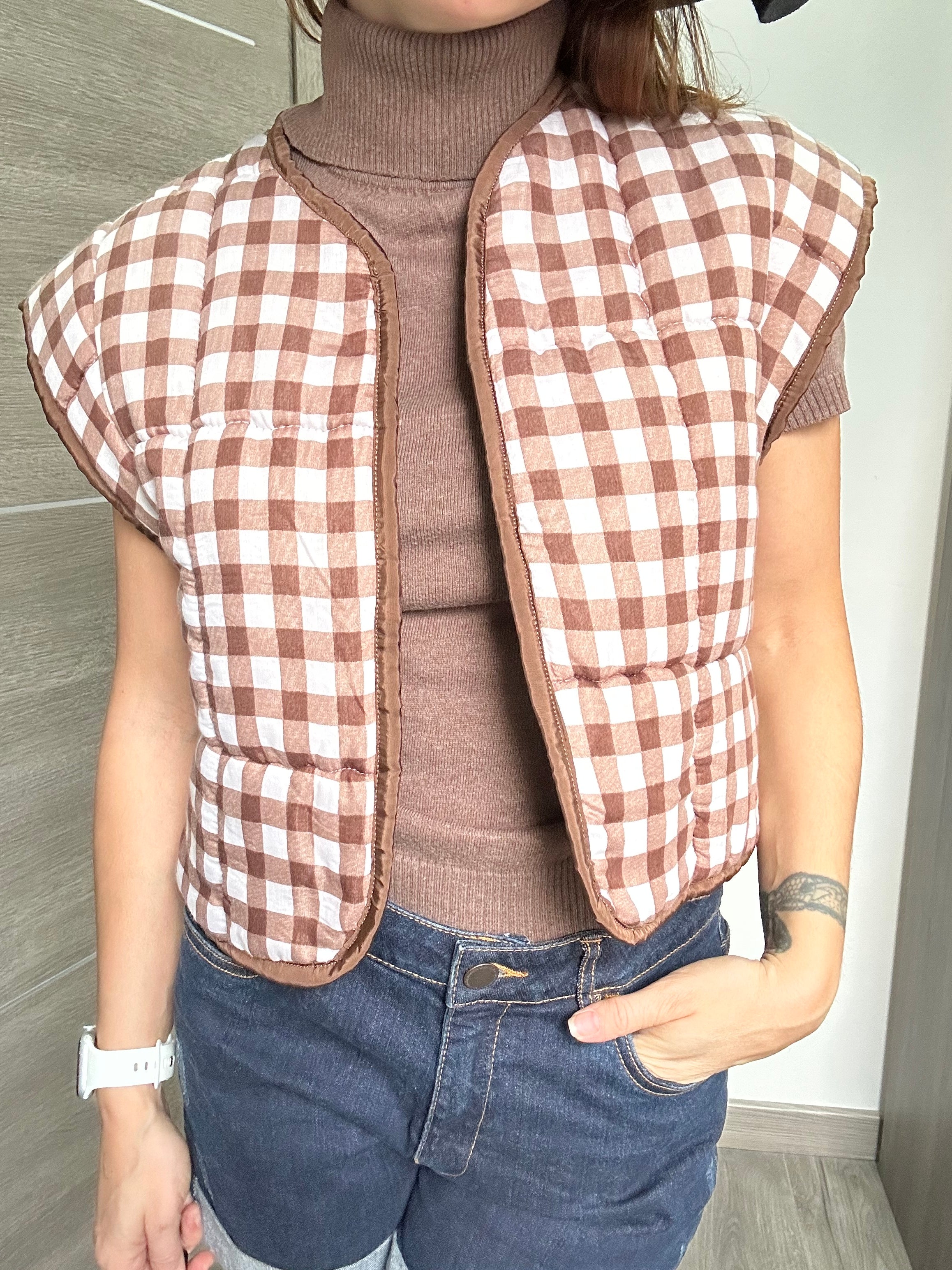 Rosie - Veste sans manches Au fil de Lilie-Rose